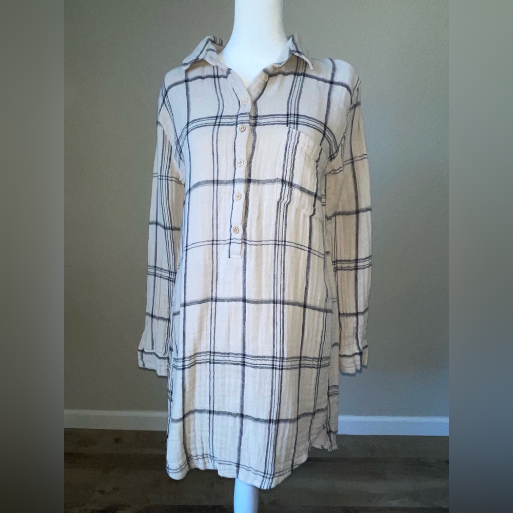 🆕 WHITE CROW BUTTON DOWN TUNIC